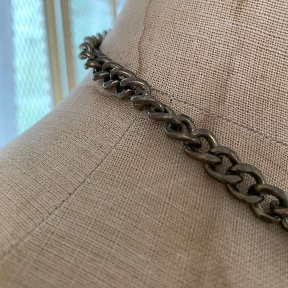 Beautiful Chain Link Crystal Statement Necklace - image 8